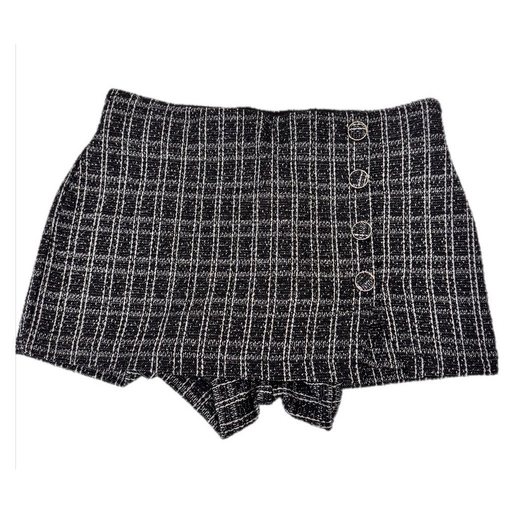 NWT Torrid Mini Skort Women 00 (M/L) Black White Plaid Pull On Wool Blend Button